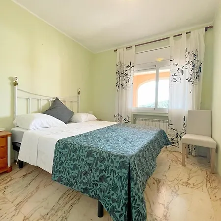 J30043 Vilar D'aro بيت للعطل ساغارو